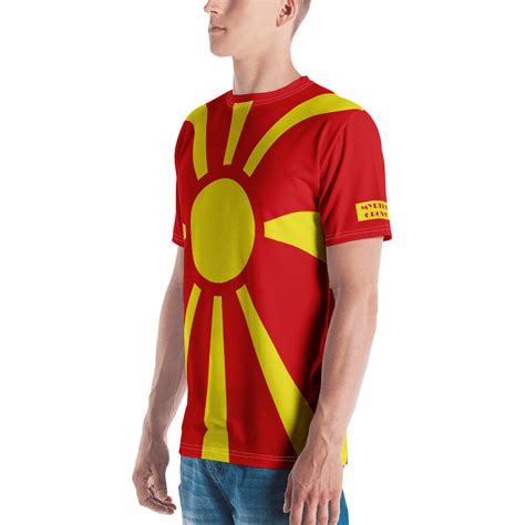 Bandera de macedonia del norte. North Macedonia Flag Men's T-shirt - Flag and Country