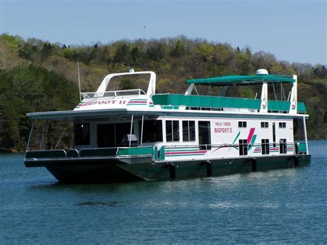 Our houseboats (use buttons to scroll selection). Dale Hollow Lake - Houseboats Rentals