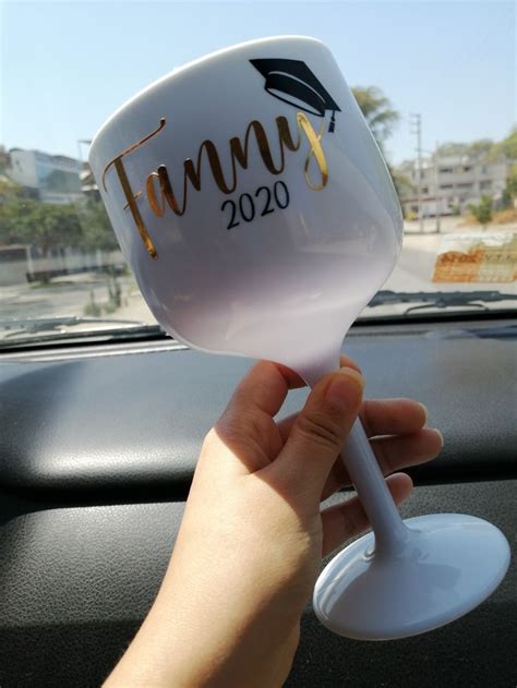 Graduación Copa Personalizada In 2020 Glassware Wine Glass Tableware