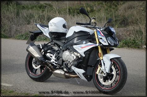 Remove your factory restrictions and unlock your motorcycle's true potential. www.S1000-Forum.de - www.S1000RR.de/forum/ - www.S1RR.de ...