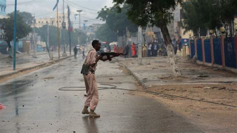 صومالیہ میں فوجی اڈے پر حملہ، دس فوجی ہلاک‘ Bbc News اردو