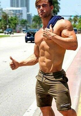 Shirtless Male Muscular Hard Body Hitchhiker Hunk Ripped Physique Photo X G Ebay