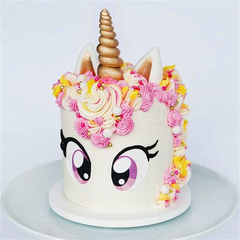 Finish with fondant/swiss buttercream combo or swiss buttercream only. Unicorn Cake Tutorial