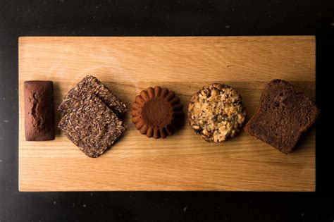 Le Comptoir Chocolat dAlain Ducasse pour un goûter à Roppongi Pen ペン