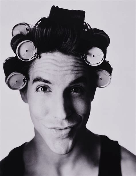 Anthony Kiedis In Hair Curlers Red Hot Chili Peppers Fansite News