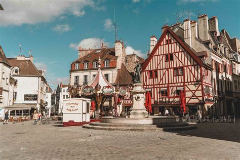 15 Beautiful Villages Cities And Towns In Burgundy Solosophie