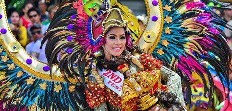 The Colorful And Grand Sinulog Festival Of Cebu Travel Guide Sinulog Festival Sinulog