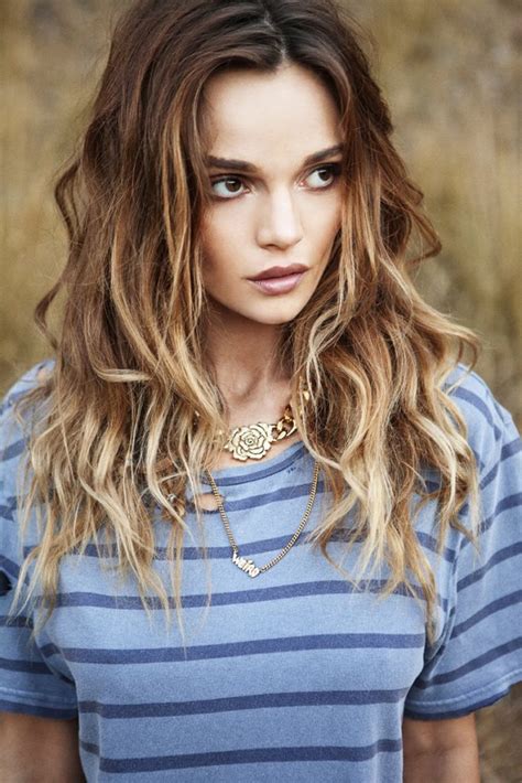 30 cute long hairstyles for women