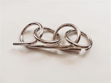 Brilliant puzzles offer huge selection of metal puzzles, hanayama cast puzzle, metal brain teasers, wire puzzles, disentanglement metal wire puzzles, mathematical metal puzzles that will complete any puzzle geek. Gabriel Fernandes' Puzzle Collection: The Captive Ring ...