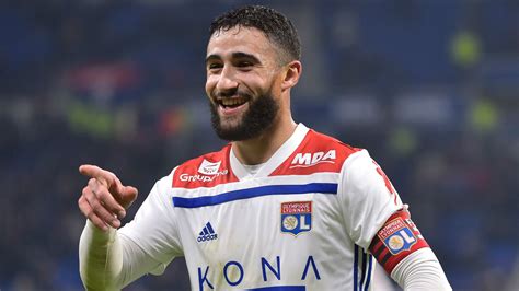 Последние твиты от real betis balompié(@realbetis). OFFICIAL: Nabil Fekir joined Real Betis from Lyon ...