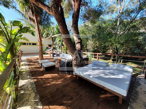 6 bedroom Villa for sale in Santa Eulalia / Santa Eularia with pool