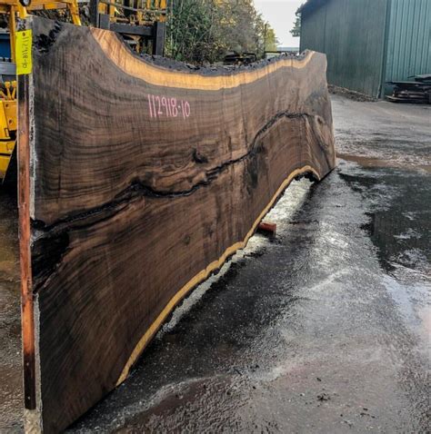 We have beautiful, high quality wood for all of your project needs! Buying Live Edge Wood - Best Deals on Live Edge Near Me ...