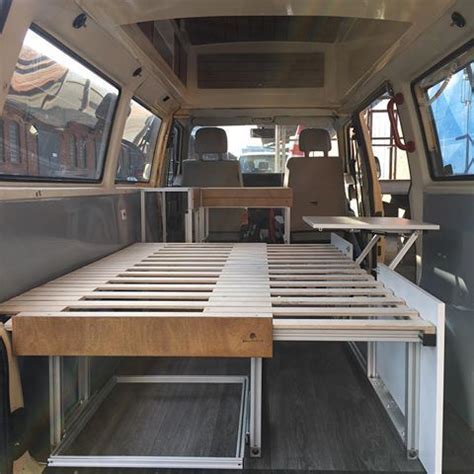 Mit einem ausziehbett platz sparen und gäste willkommen heißen! Bullifaktur (@bullifaktur) | Instagram photos and videos ...