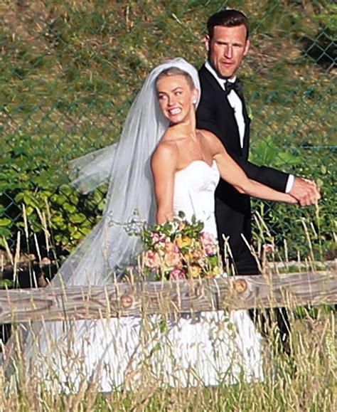 Ryan Seacrest Congratulates Ex Julianne Hough On Her Wedding Usweekly