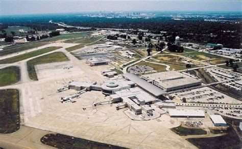 Aerial View Of The Baton Rouge Airport Aerial View Aerial Capital City