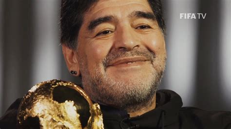 El Emotivo Reencuentro De Diego Maradona Con La Copa Del Mundo Infobae