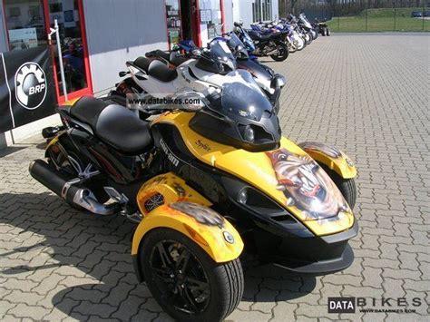2008 can am spyder rs. 2008 Can Am Spyder RS, special paint