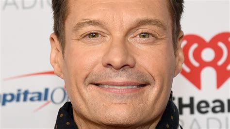 Ryan Seacrest Supports Cnns No Alcohol Decision On The New Years Eve Broadcast