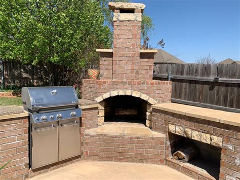 Outdoor Fireplace And Grill In 2021 Outdoor Fireplace Fireplace Home