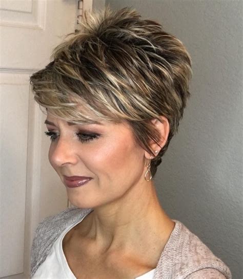 Keep the bangs the same length as the rest of the hair for a sleeker look, or tuck one side behind the ear to add a playful element. Pin on Short Haircuts
