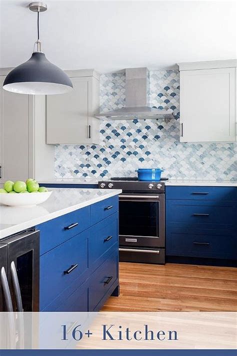 Backsplash Ideas For Blue And White Kitchens Complete The Coastal Vibe