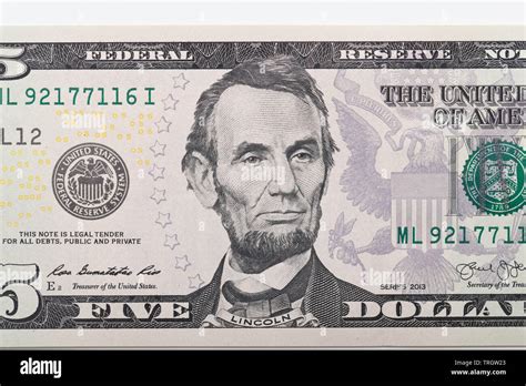 Five 5 Dollar Bill With Abraham Lincoln Stock Photo Alamy
