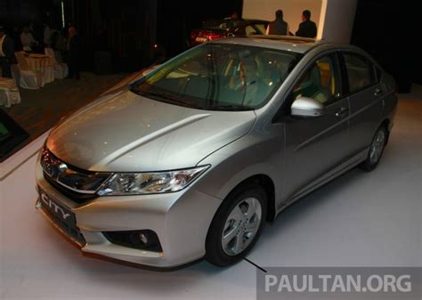 Select your desired honda variants for a specs comparison. 2014 Honda City makes world debut in India - bigger cabin ...