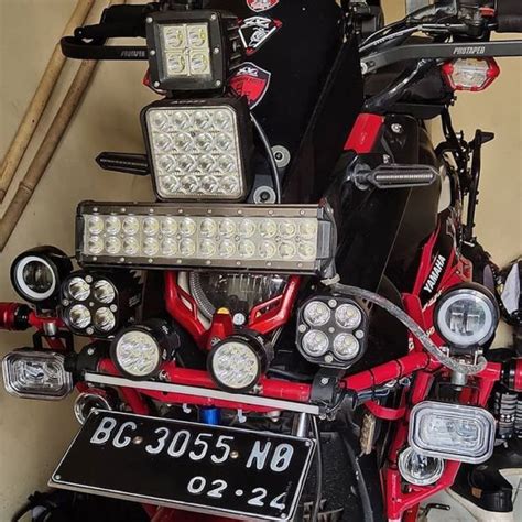 Siap Mengarungi Kegelapan Duniawi, Modifikasi Lampu pada Motor ini