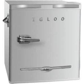 Igloo FR176 Vintage Refrigerator Compact Refrigerator Refrigerator