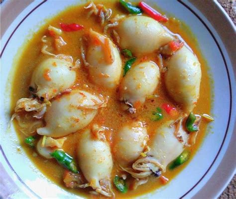 Telur puyuh merupakan jenis telur yang cukup populer di indonesia. √ RESEP CARA MEMBUAT GULAI CUMI ISI TELUR PUYUH | WISATA ...