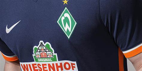 Alle infos zum verein werder bremen ⬢ kader, termine, spielplan, historie ⬢ wettbewerbe: Werder Bremen 15-16 Kits Released - Footy Headlines