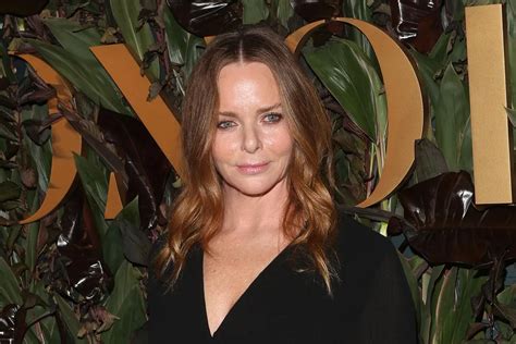 Stella Mccartney Honored At The Fashion Awards 2020 For Commitment To