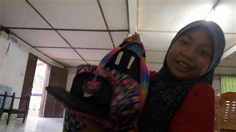 Silahkan download apps nya dan rasakan sensansi belanja stationery. Unboxing alat tulis dan barang tulis QISTINA - YouTube