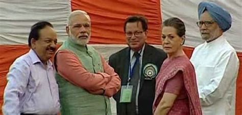 prime minister narendra modi congratulated sonia gandhi on her birthday know what was written