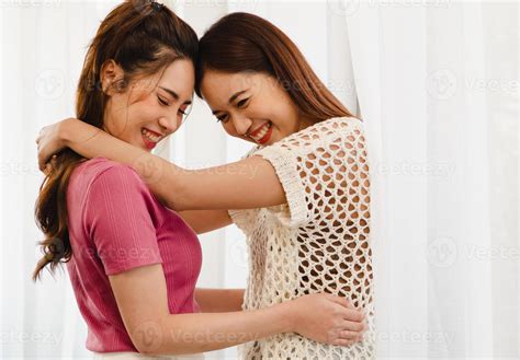 Lesbianas Gay Románticas Abrazándose Sonriendo Hermosa Sensual Pareja