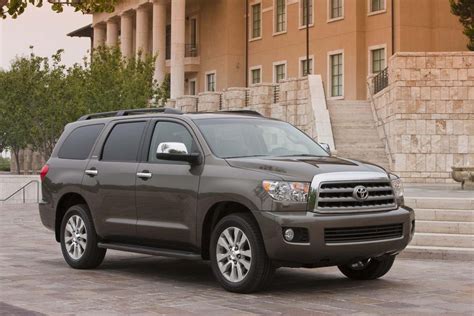 Toyota sequoia without adjustable rear suspension 2008, sst™ front and rear suspension lift kit with 3 front and 2 rear lift height by readylift®. 2014 Toyota Sequoia: Specs and Details