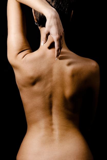 Fotos De Espalda Mujer Desnuda Fotos De Stock Gratuitas De