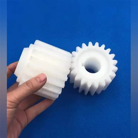 High Quality Nylon Roller Industrial Pa6 Nylon Guide Gear Low Vibration