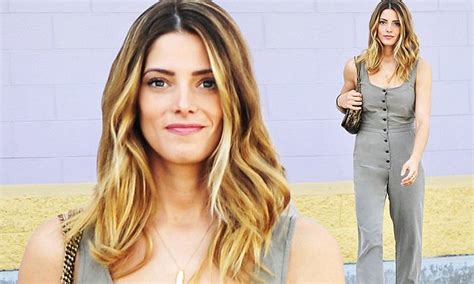 Ashley Greene Shows Off Her Slender Physique In Sleeveless Jumpsuit