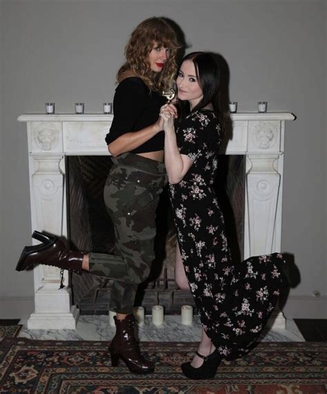 Taylor Swift At Reputation Secret Sessions At Her Home In Los Angeles