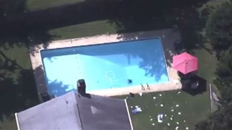 Four Year Old Girl Grandfather Drown In Neighbors Pool In Maryland