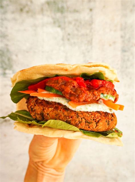 Best falafel restaurant in dublin. Falafel naan burger - another healthy recipe by Familicious