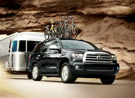 2017 toyota sequoia the 2017 toyota sequoia attracts drivers who crave a rugged getaway for the entire family. 2017 Toyota Sequoia - Gateway Toyota