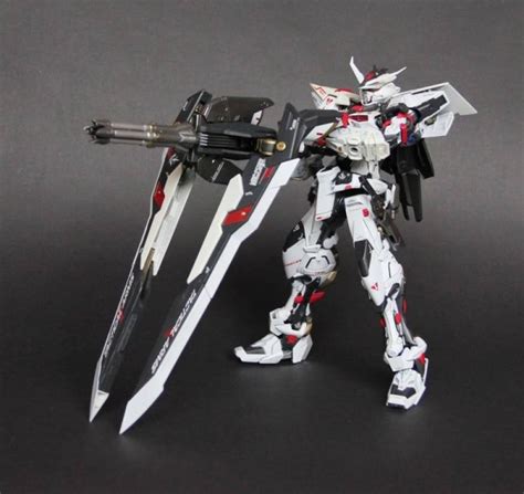 Custom Build 1100 Gundam Astray Black Frame