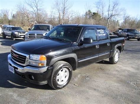 2005 Gmc Sierra 1500 Crew Cab Pickup Sle In Clinton New York New