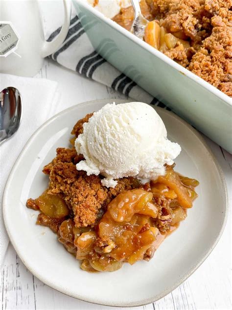 Apple Crisp Without Oats Midwestern Homelife
