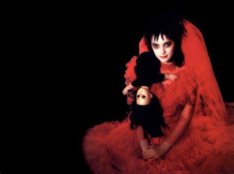 After seeing her in lucas, director tim burton decided to cast ryder in his film beetlejuice (1988).24 in the film, she plays in 2018, ryder appeared in the film destination wedding, alongside keanu reeves. 10 Spooktacular Last Minute Halloween Costumes - Kisses ...