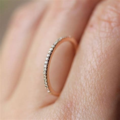 Thin Alloy Rhinestone Couple Ring Simple Fashion Rose Gold Finger Ring