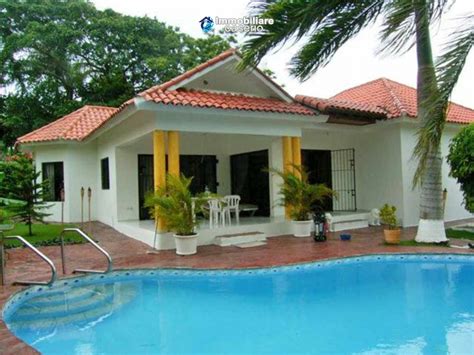 Dates you can find out more about this and the other facilities at casa con piscina privada y jacuzzi on this page. Villa con piscina di lusso in vendita a Cabarete ...
