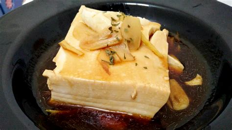 Resep ayam yang dimasak secara praktis namun rasanya tidak bisa diremehkan, karena lezat sekali. Resepi Tofu Masak Sos Tiram Cepat Siap